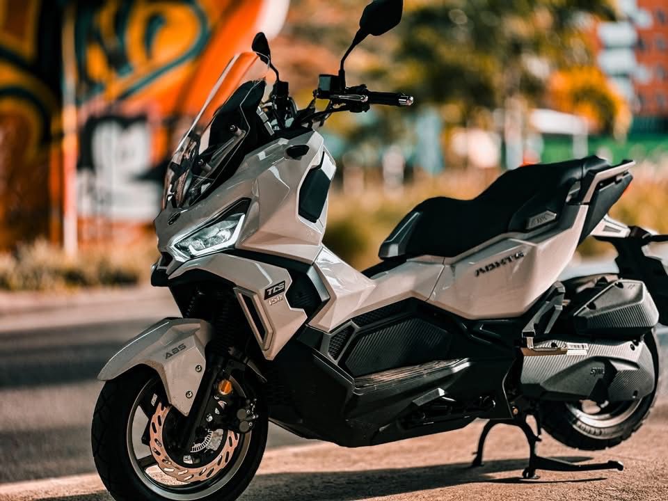 SYM ADXTG Touring