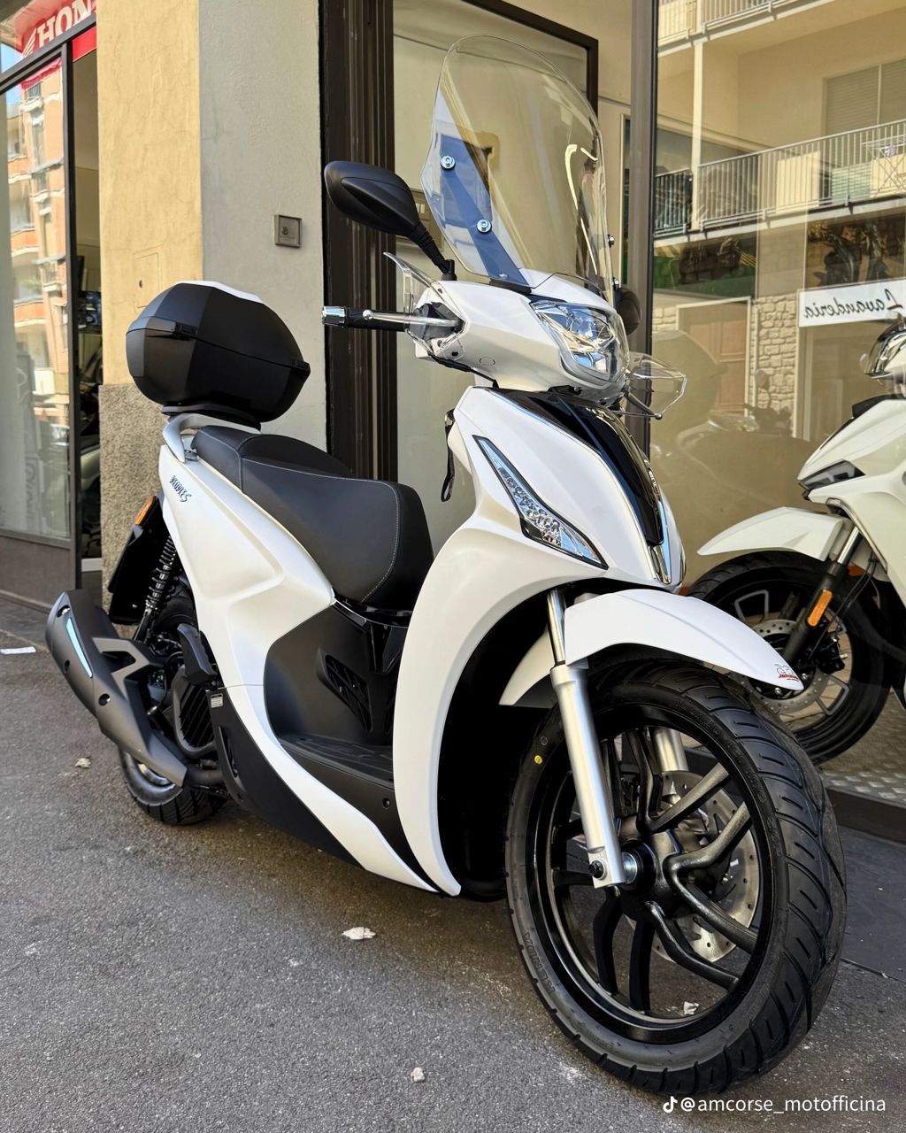 SYM Joymax 125