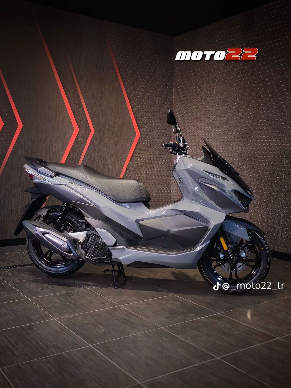 SYM Cruisym Grey Sport