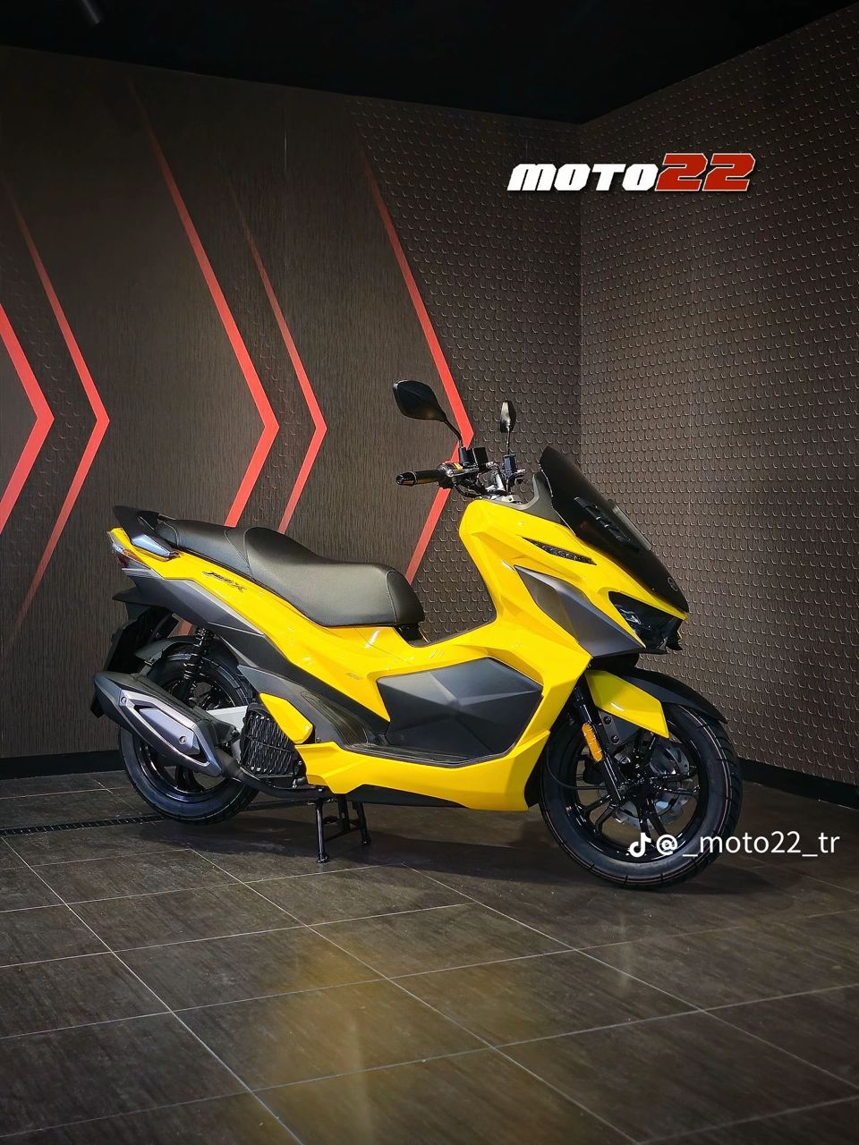 SYM Cruisym Yellow Sport
